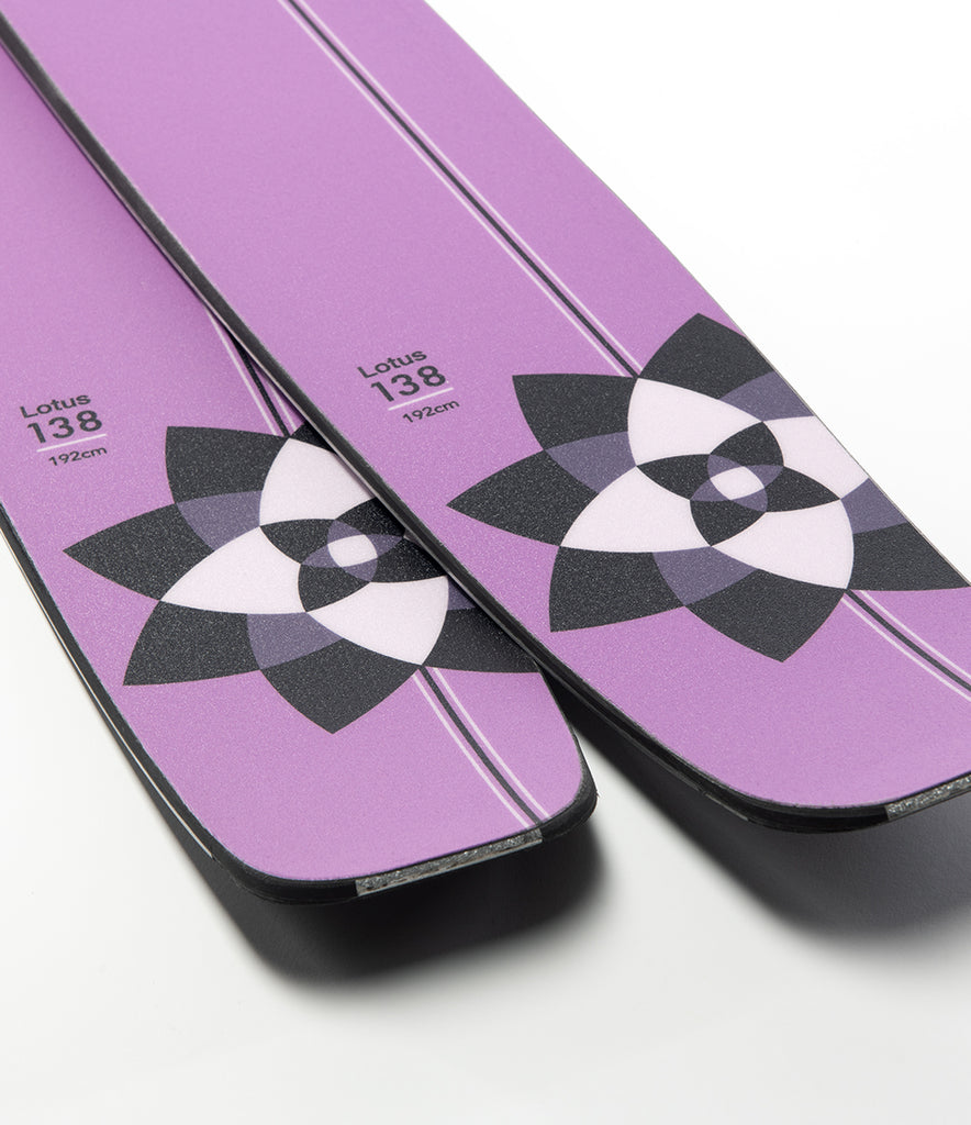 Powderworks Lotus 138 – DPS Skis